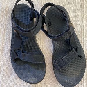 Women’s Black Teva Sandals, size 7